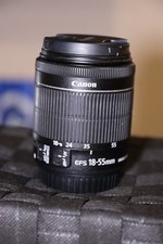 Canon EF-S 18-55mm f/3.5-5.6 IS STM zoom Lens