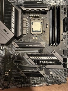 MSI MAG Z490 Tomahawk + Intel Core i3-10100F + 16GB DDR4 Combo Tested