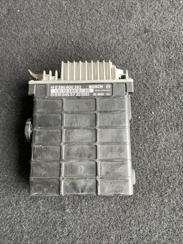 Mercedes W124 W201  Motorsteuergerät 0280800392 / 0105455732