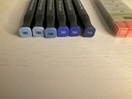 Spectrum noir blendable markers Blues with a coral set - Picture 4 of 5