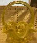 Fenton Vaseline Small Basket Gifts Gem Rare Lambs Tonque Hard To Find Christmas