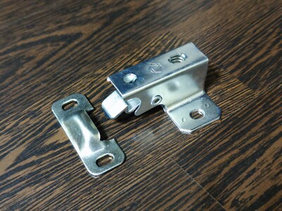 Trunk lock with latch VAZ 2103 2106 lada 1600 cerradura del maletero