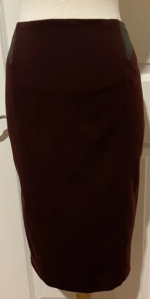 Falda Donna Karan NY Borgoña Lana/Cuero Detalle Talla 6~ ESTILOSA~Hecha en Italia Foto 2 de 4