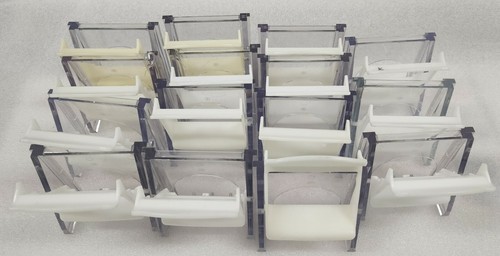 Xcell Surelock Tension Wedge for Electrophoresis Cell  / SOLD PER  1 EACH