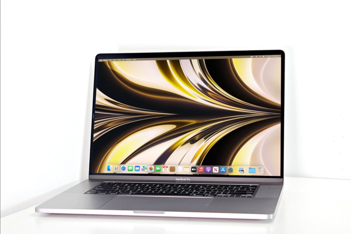 Apple MacBook Pro 16-inch 2019-2021 | Up to M1 Max 3.2GHz Apple MacBook Pro 16-inch 2019-2021 | Up to M1 Max 3.2GHz