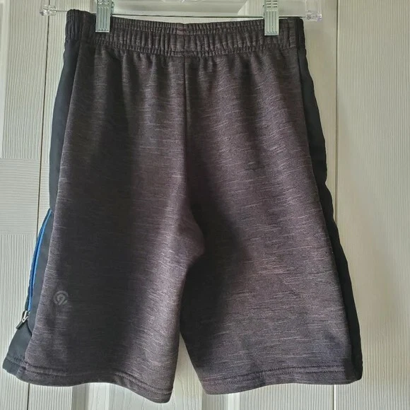 Shorts masculinos C9 By Champion preto/cinza escuro com bolso azul com zíper - Imagem 3 de 4