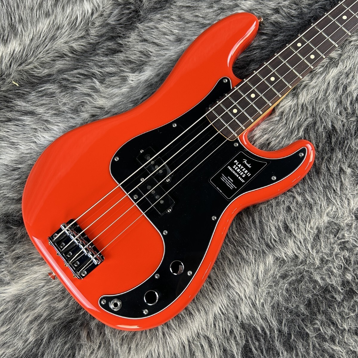 Fender Player II Precision Bass Coral Red Electric Bass with Soft Case