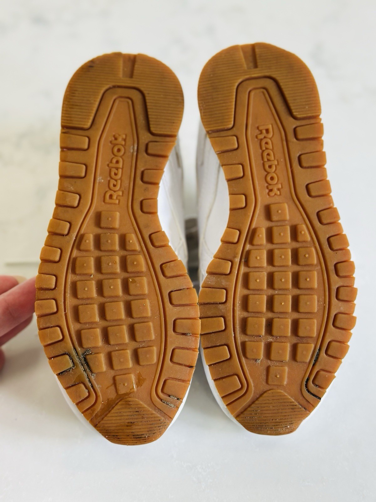 SAOLA Sneaker classica in pelle bianca per bambini Reebok taglia 11