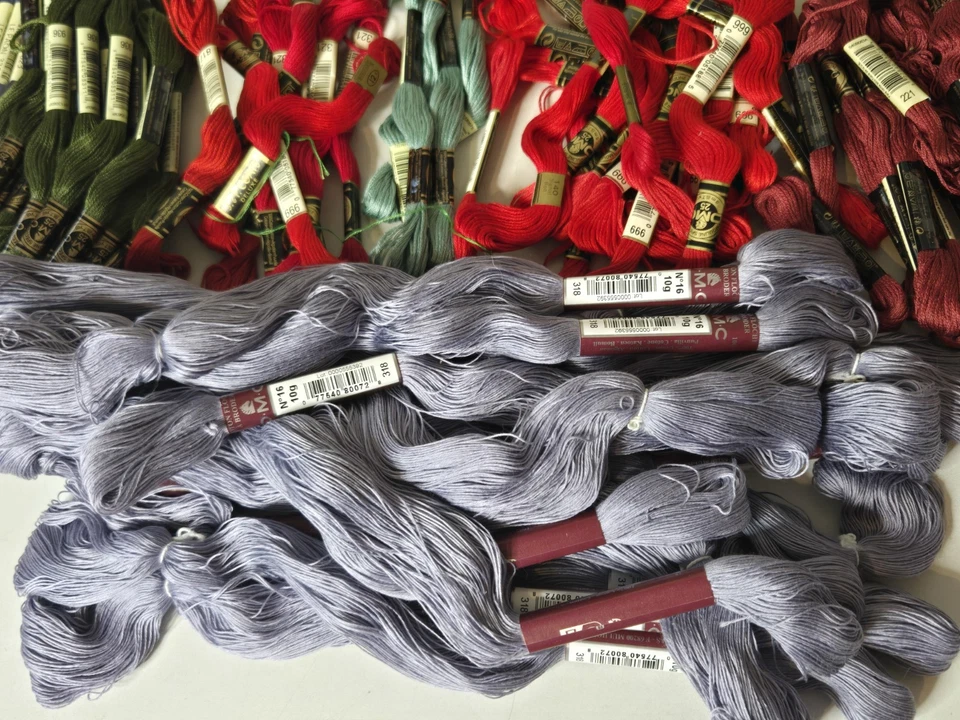 Embroidery Floss Lot Of 216 Skeins Cross Stitch Thread Mixed Colors New + Thread - Image 2 of 4