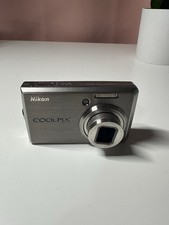 Nikon COOLPIX Compact Digital Camera COOLPIX Model Silver 4x Optical Zoom