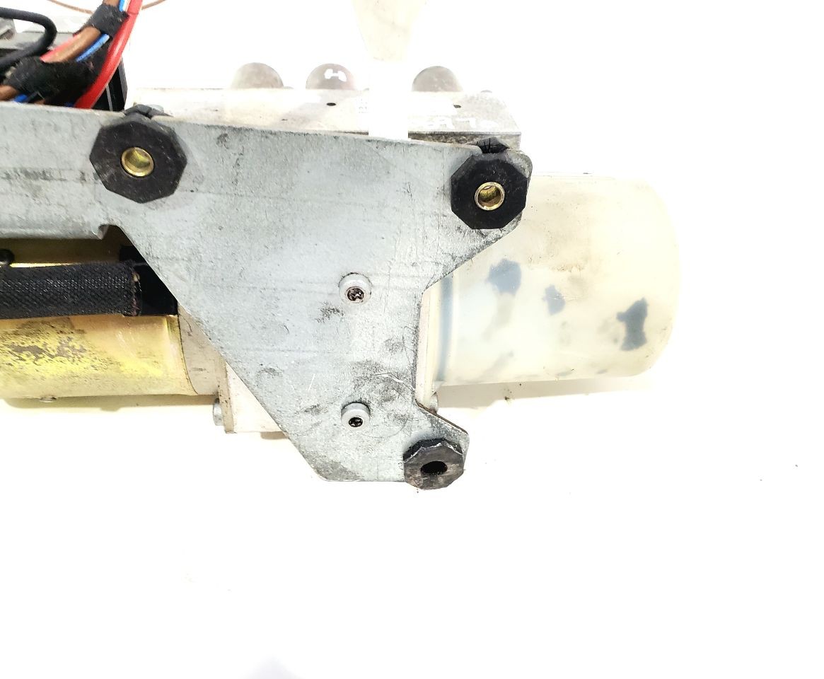 Used Part fits: 2003 Maserati SPYDER CC Grade A