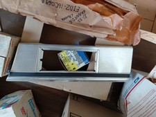 1981 1982 Ford Granada Nos Left Front Fender Molding Oem E1dz-16c069-a