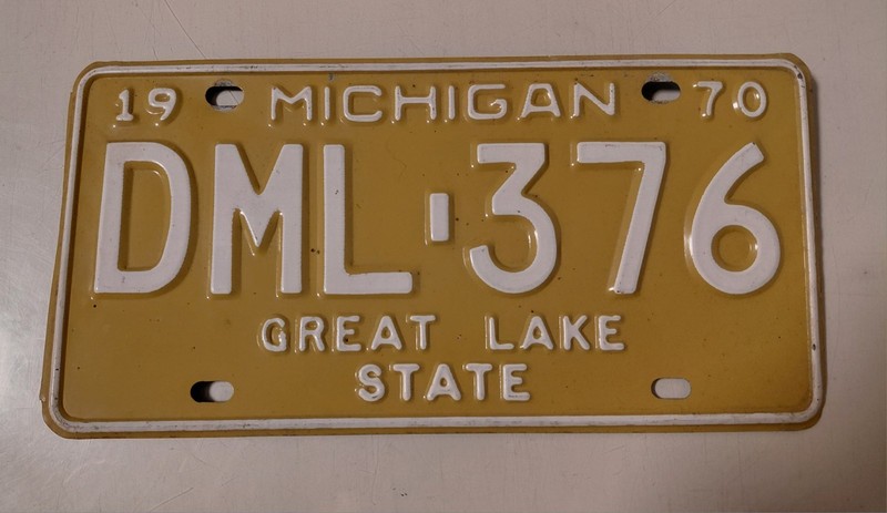1970 Michigan License Plate DML 376