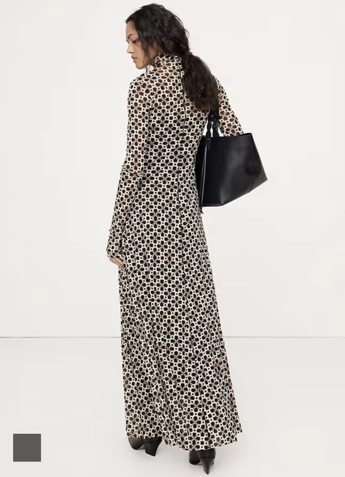 Banana Republic 网眼长袖长裙 S 码全新带标签 RT $180 — 第 2/4 张图片