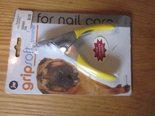 JW Pet GripSoft Nail Trimmer Model 65012 Free Shipping