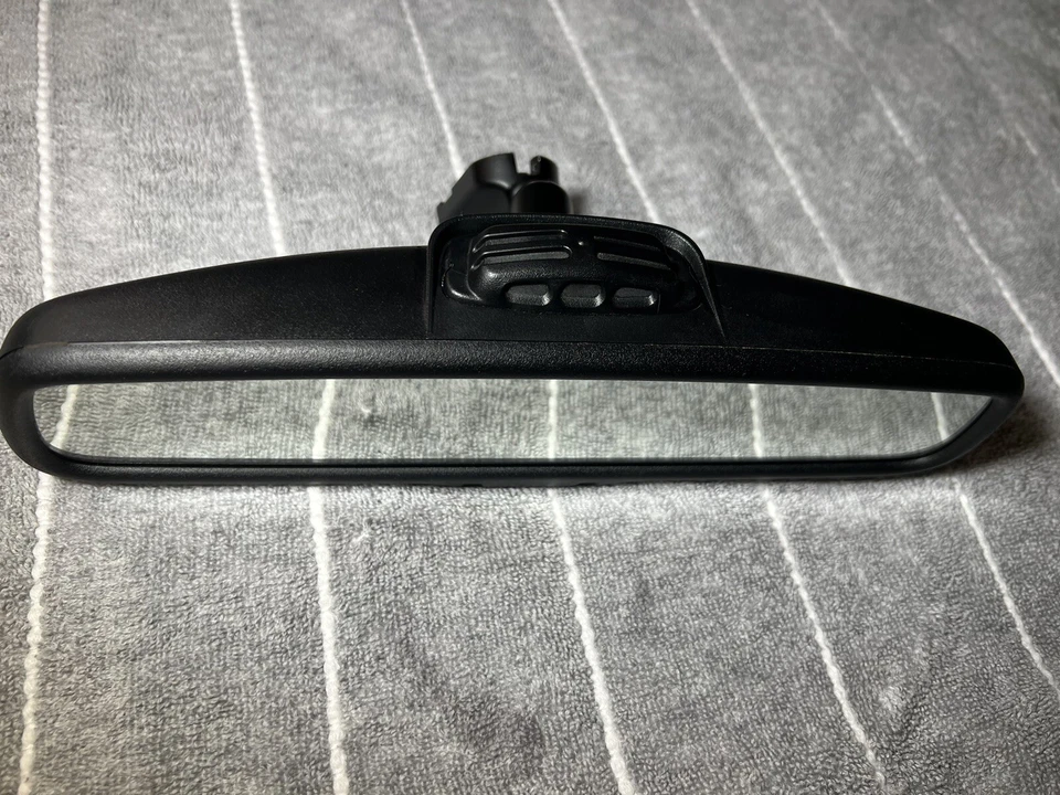 2010-2015 Lincoln MKX  RearView Mirror Automatic Dimming with microphone (892) - Image 2 of 4