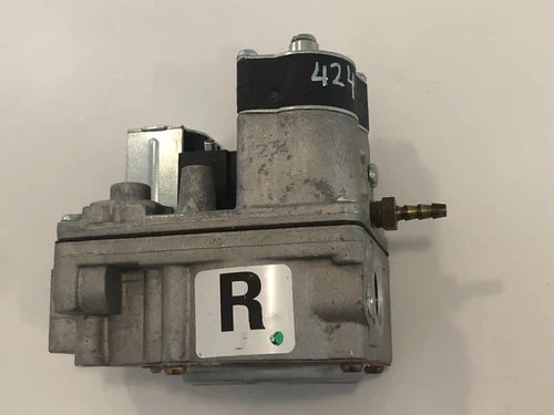 White Rodgers 36E54 201 HVAC Furnace Gas Valve C340995P01
