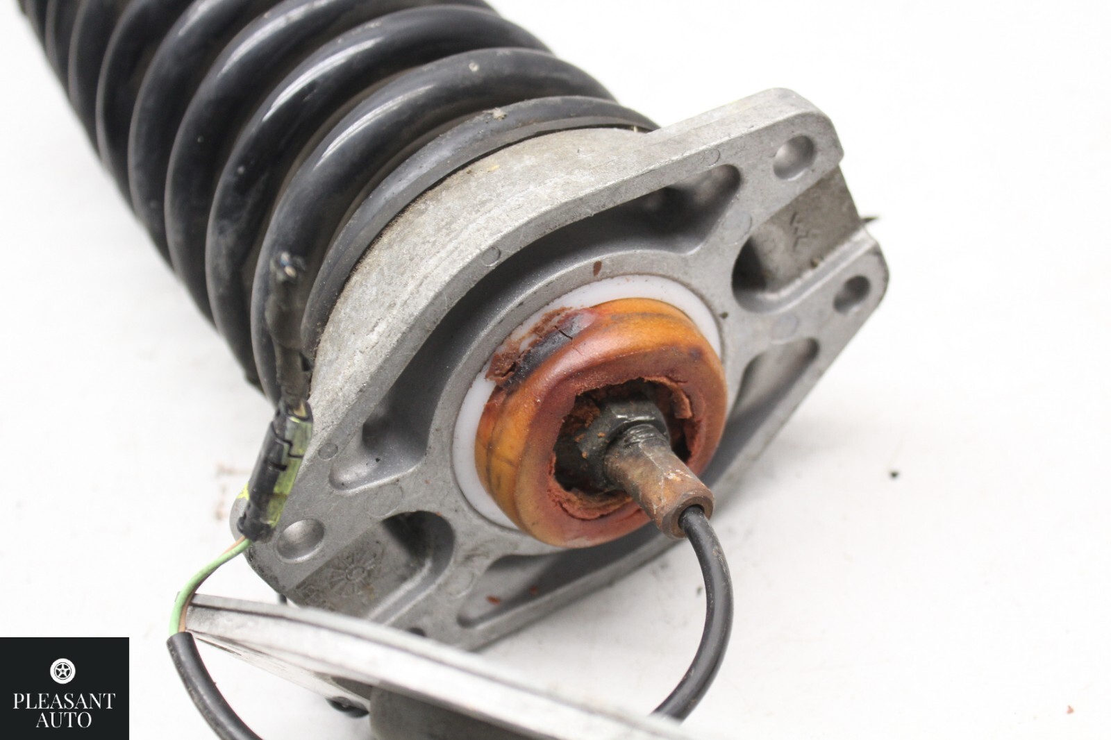 03-08 Maserati Quattroporte M139 Front Left or Right Shock Strut Absorber 