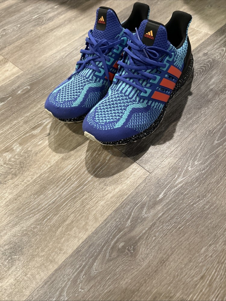 Adidas Ultraboost 5.0 DNA