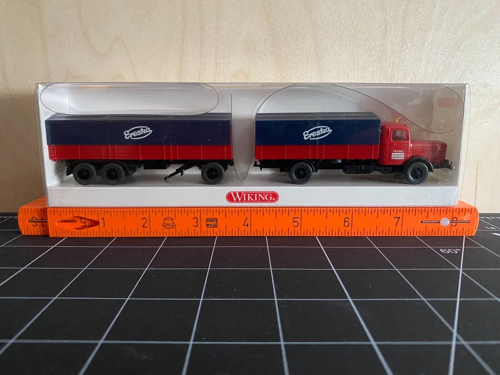 Picture 4 of 4