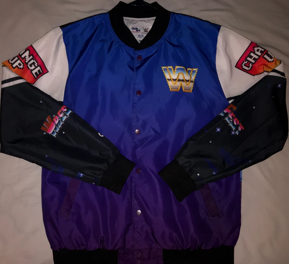 Jaqueta WWF WWE Rara Vintage WrestleFest Linha Giz Anos 90 Luta Livre Fanimation Tamanho M - Imagem 2 de 4