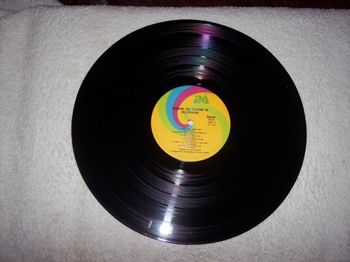 LP--NEIL DIAMOND--TOUCHING YOU TOUCHING ME *NM VINYL #787 - Foto 7 di 8