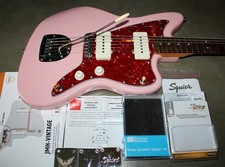 Squier Classic Vibe '60s Jazzmaster Guitar Pink Seymour Duncan Panorama Tremolo