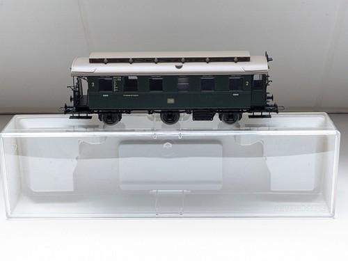 Fleischmann 5063K Personenwagen B3itr 093726 Ffm Frankfurt2. Klasse der DB | Condition: Gebraucht