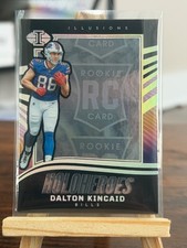2023 Illusions Football Dalton Kincaid RC Holo Heroes 12 CASE HIT SSP Bills