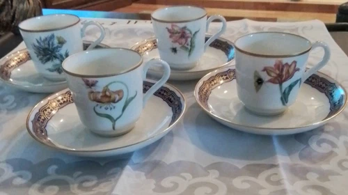 SET OF FOUR VINTAGE MOTTAHEDEH "THE MERIAN SERVICE" DEMITASSE CUPS & SAUCERS