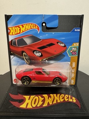 Hot Wheels 70s vs. 90s 2025 ´71 Lamborghini Miura rot HYX22 1/64