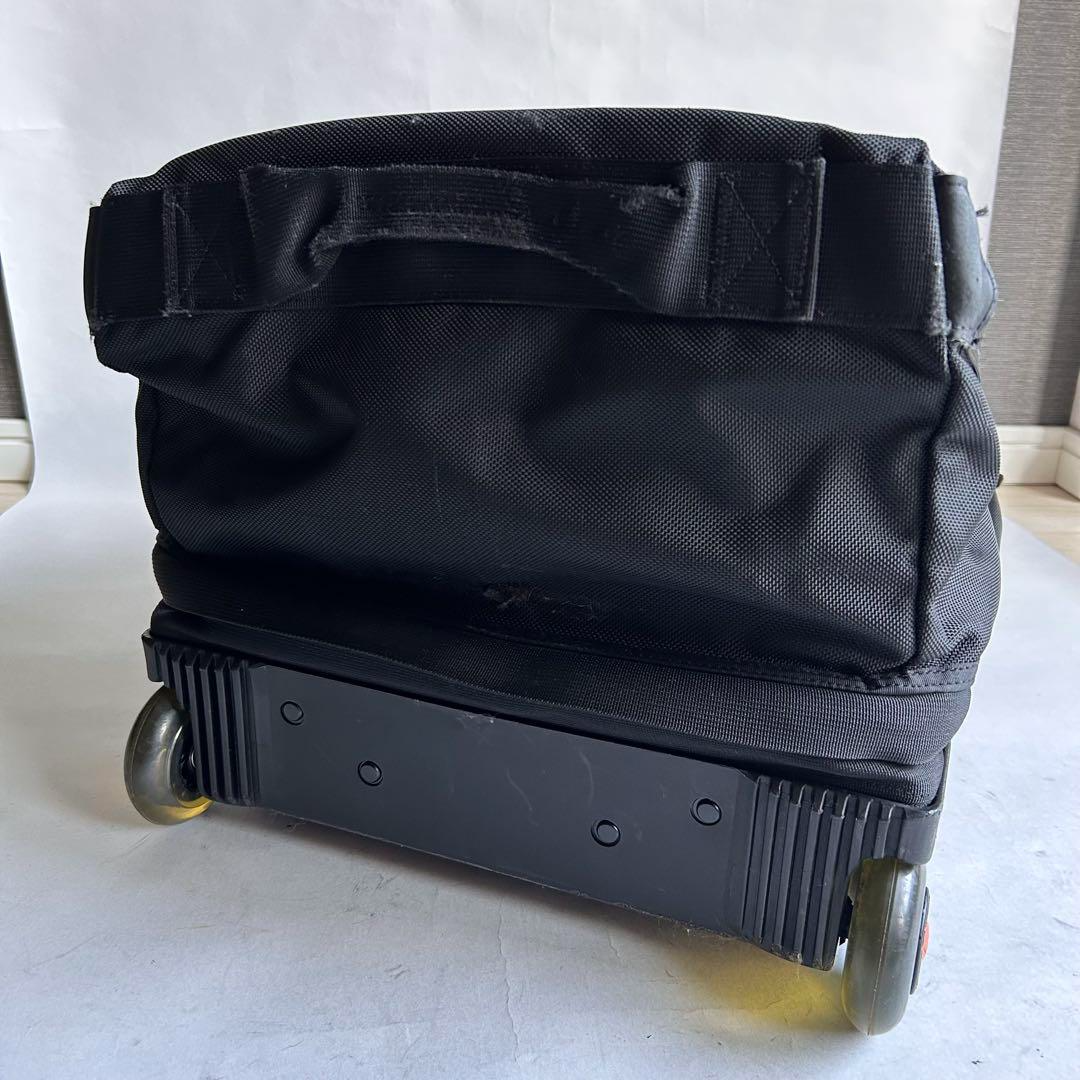 Cuddle a Fluffy 福寿ドール 不思議の国のアリス合皮バッグ Cuddle a Fluffy 福寿ドール 不思議の国のアリス合皮バッグ 女の子