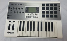M-AUDIO Axiom AIR 25 Premium Keyboard and Pad Controller