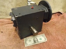Hub City 0230-07217 Gear Reduction Box Speed Reducer Gearbox 10:1 Model 264 7/8"