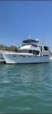 Hyatt 40 Ft Cruiser Trade A Smaller Boat Single Hull 40 Ft Flybridge