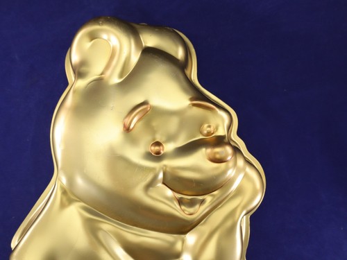 Wilton Cake Pan Mold WINNY THE POOH 515-404 Disney Gold Aluminum Vintage - Picture 2 of 5