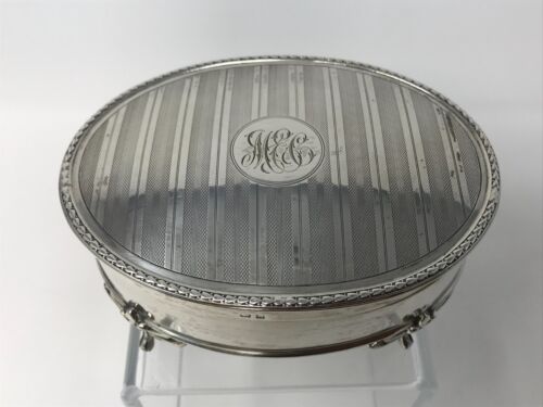 Birmingham 1912 Sterling Silver Jewelry Box - Picture 2 of 5