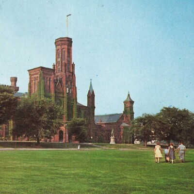 Smithsonian Institution Building Washington DC 1962 Chrome Family Walk Postcard