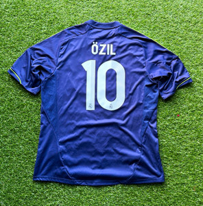 Real Madrid Ozil Jersey | eBay