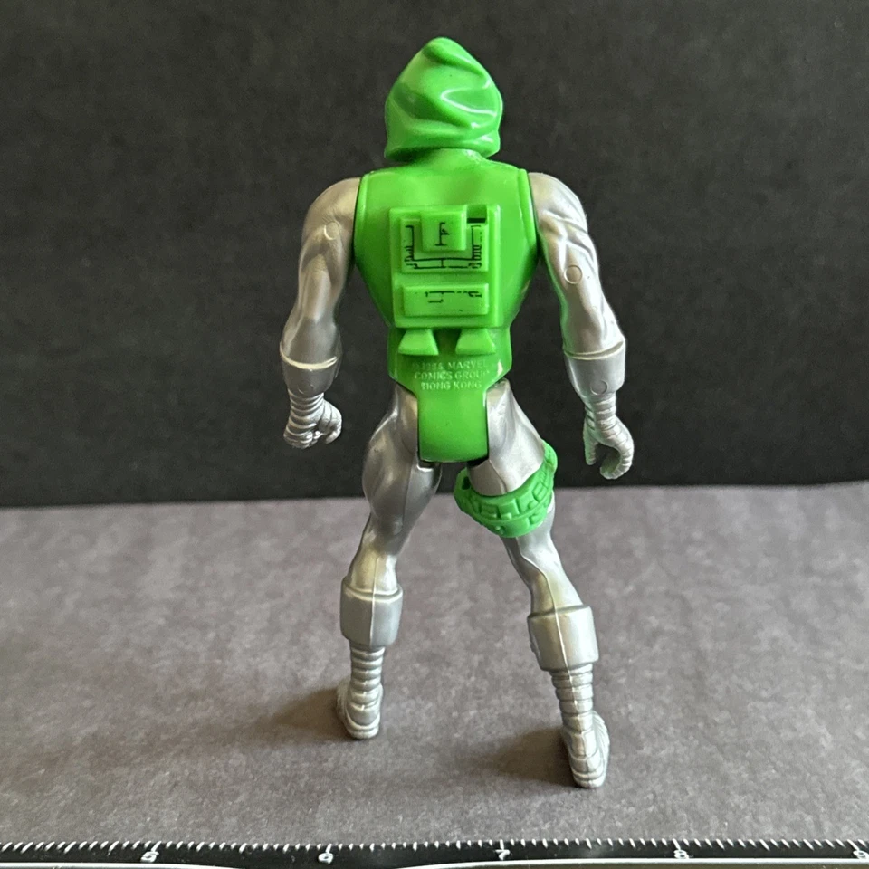 Figura de acción Mattel Dr. Doom Marvel Secret Wars 1984 vintage Foto 4 de 4