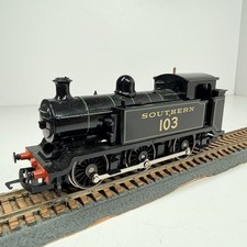 OO Scale Hornby R157 SR 0-6-0 Class E2 Steam Locomotive #103 Black Livery