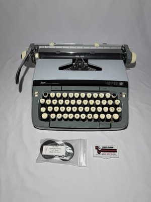 Vintage 1973 Smith Corona Galaxie Twelve Typewriter DMLC - Gray - Tested - READ!