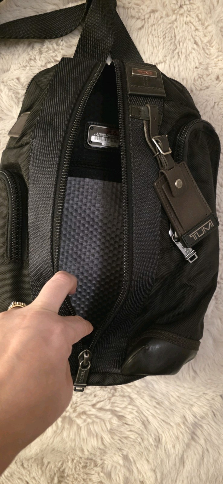 Tumi Fremon Sling Bag Backpack - SOLID BLACK Exce… - image 5