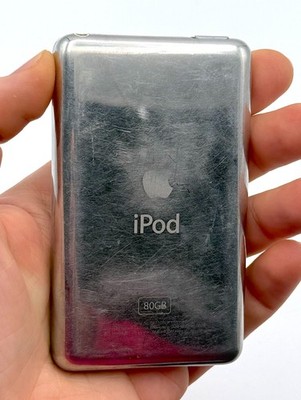 Apple iPod Classic Model A1238 80GB Silver Slim 6th Gen *Tested