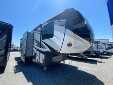 2018 Heartland Cyclone 3611JS