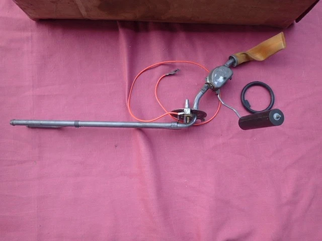 1965-66 Pontiac P8 fuel tank sending unit (w/ AC), NOS! 6427636 gas Bonneville - Image 2 of 4