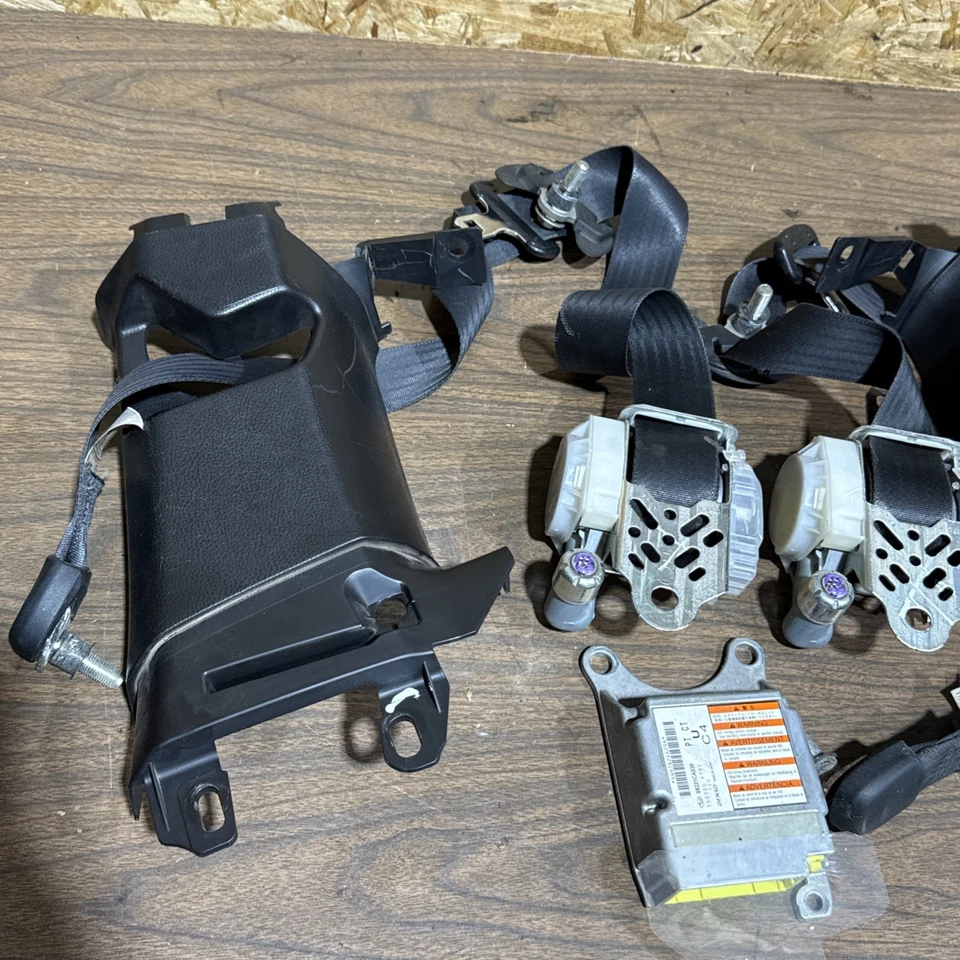 Cinturones de seguridad delanteros Scion FR-S Subaru BR-Z 2013-2020 Foto 2 de 4