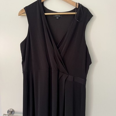 Comma Coctailkleid knielang schwarz ärmellos V-Ausschnitt Gr.:46 