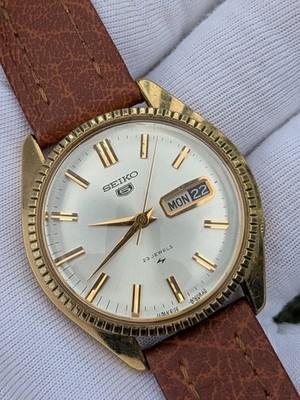 Vintage Seiko 5 Automatic Day/Date 5126-8050 Fluted bezel Men's