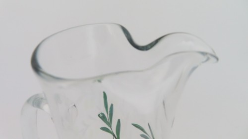 Clear Glass Pitcher Decanter with Olives Branches Colored Etched Design 10.75“H - Picture 7 of 12